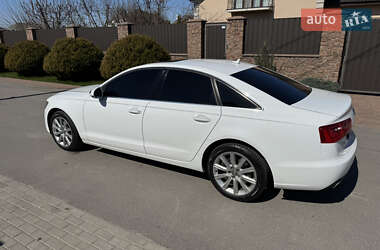 Седан Audi A6 2013 в 