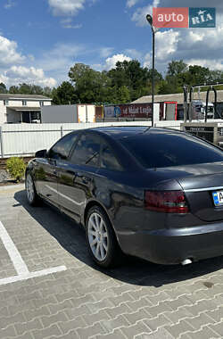 Седан Audi A6 2005 в 