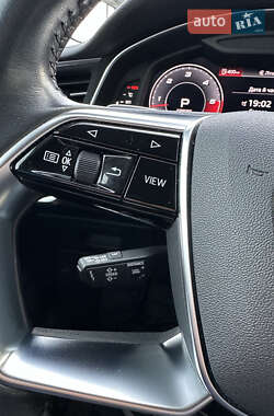 Универсал Audi A6 2019 в 