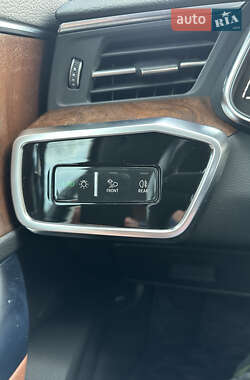 Универсал Audi A6 2019 в 