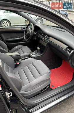 Универсал Audi A6 1998 в 