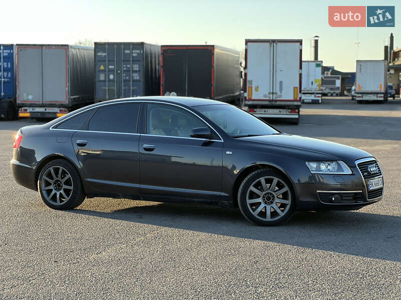 Седан Audi A6 2004 в Сарнах