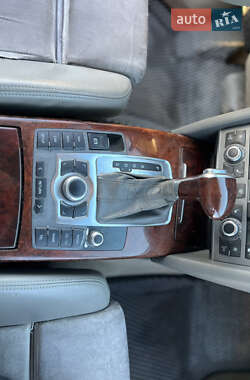 Седан Audi A6 2004 в 