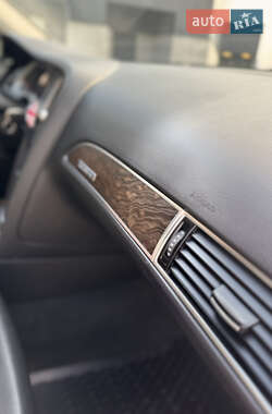 Седан Audi A6 2010 в 