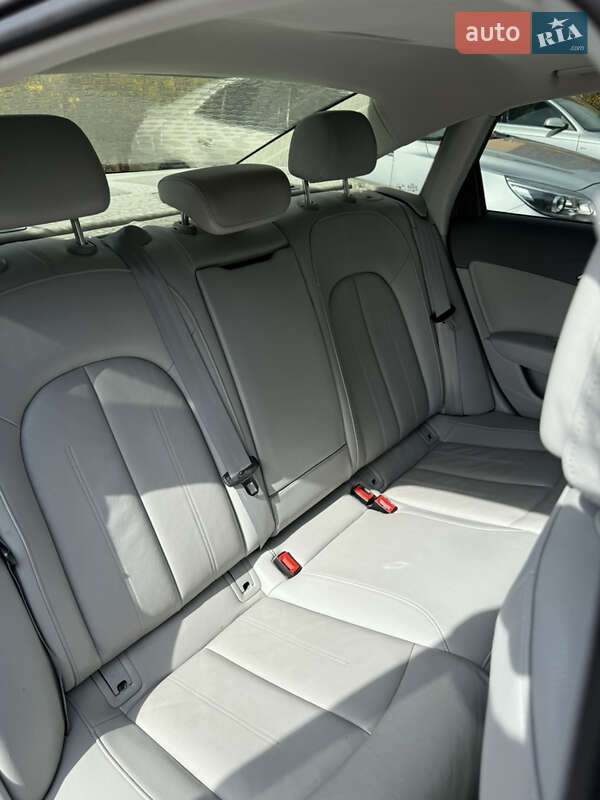 Седан Audi A6 2014 в Киеве