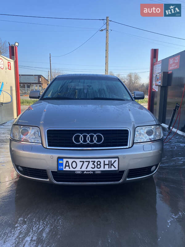 Седан Audi A6 2002 в 