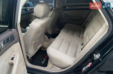 Седан Audi A6 2000 в 