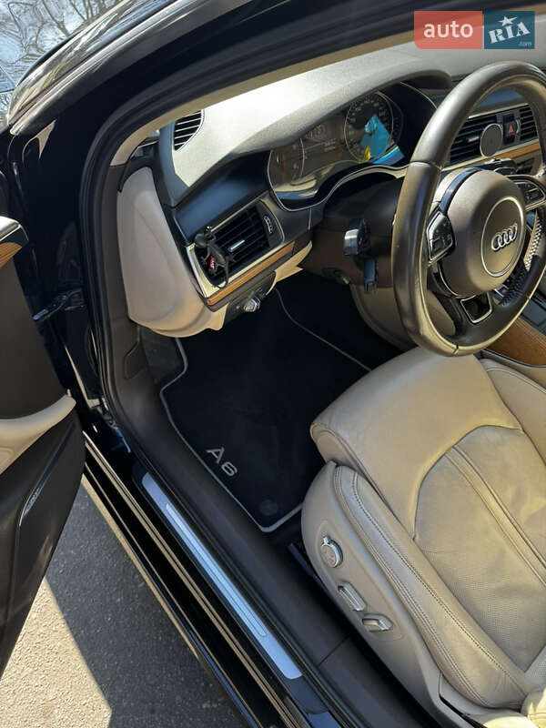 Седан Audi A6 2014 в Кременчуге