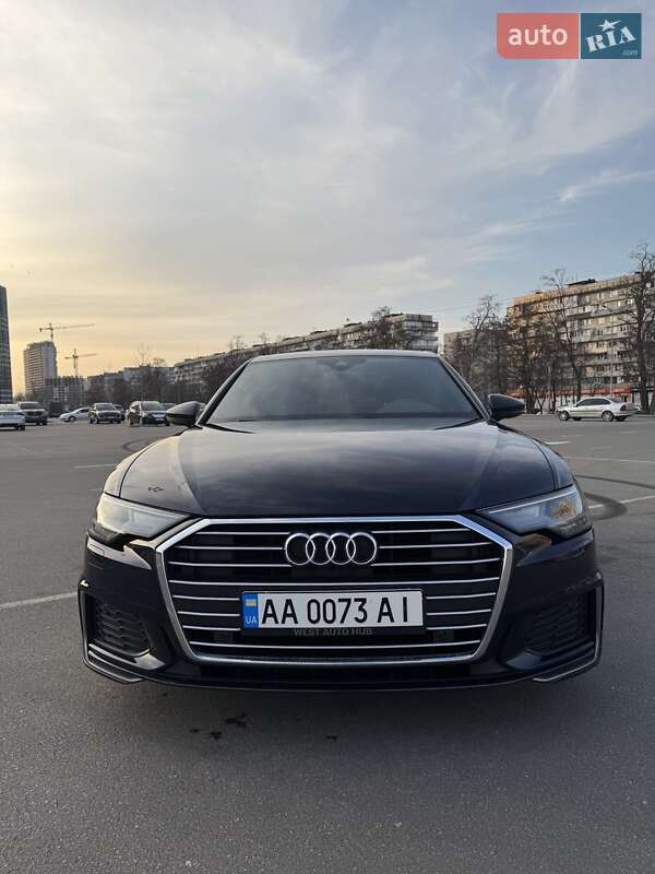 Седан Audi A6 2019 в 