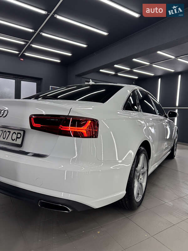 Седан Audi A6 2015 в Коломые