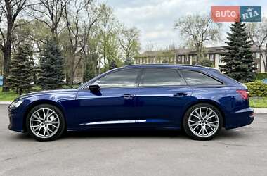 Универсал Audi A6 2019 в 