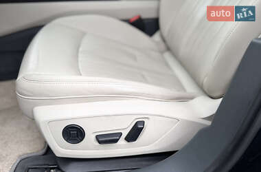 Универсал Audi A6 2019 в 