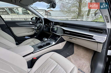 Универсал Audi A6 2019 в 