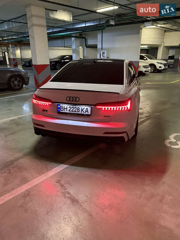 Седан Audi A6 2018 в Одесі