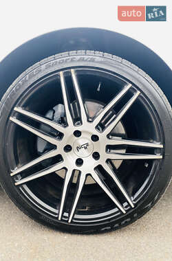 Седан Audi A6 2014 в 