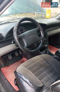 Седан Audi A6 1996 в 
