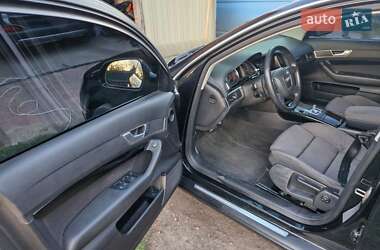 Седан Audi A6 2010 в 