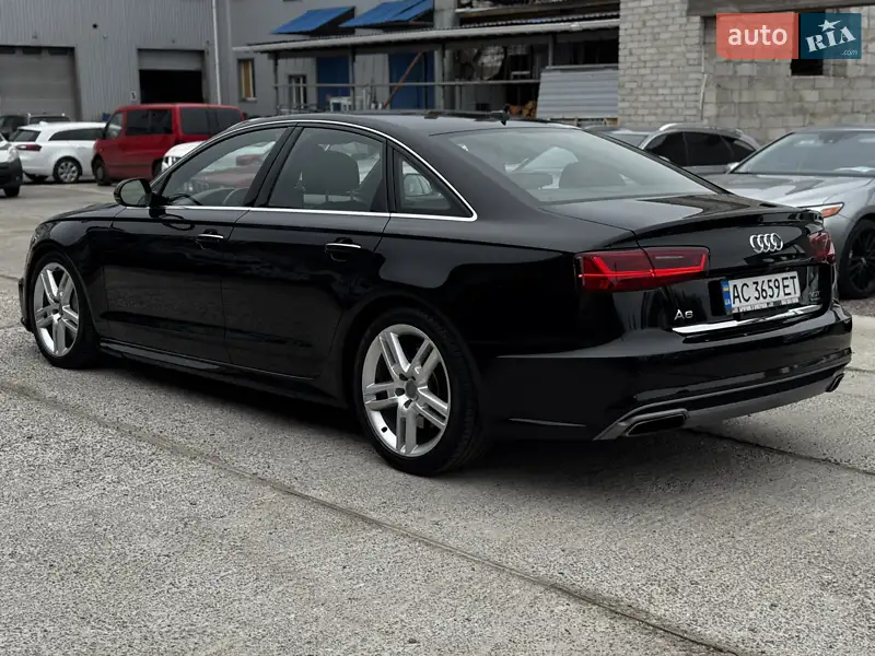 Седан Audi A6 2015 в 