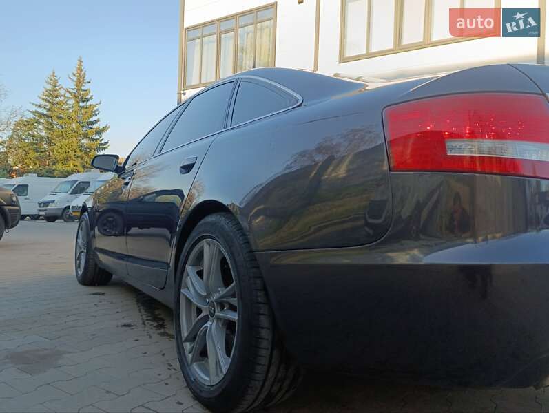 Седан Audi A6 2004 в Умани