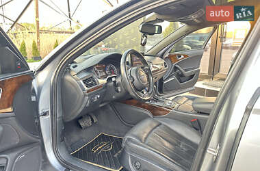 Седан Audi A6 2015 в 