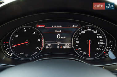 Седан Audi A6 2016 в 