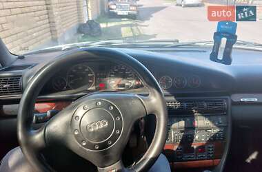 Седан Audi A6 1996 в 