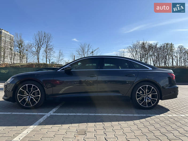Седан Audi A6 2018 в Киеве