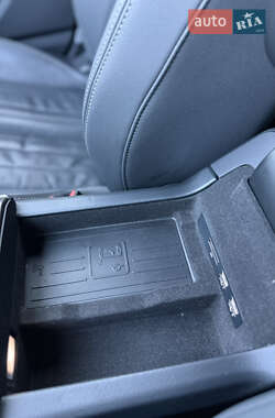 Седан Audi A6 2018 в 