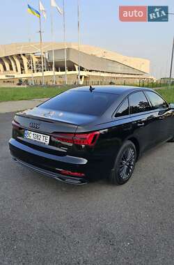 Седан Audi A6 2023 в 