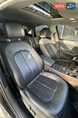 Седан Audi A6 2012 в 