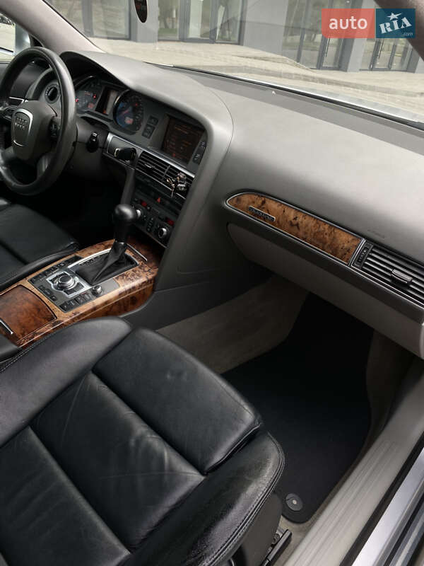 Универсал Audi A6 2005 в Новояворовске
