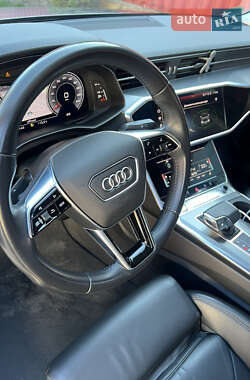 Седан Audi A6 2020 в 