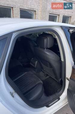 Седан Audi A6 2011 в 