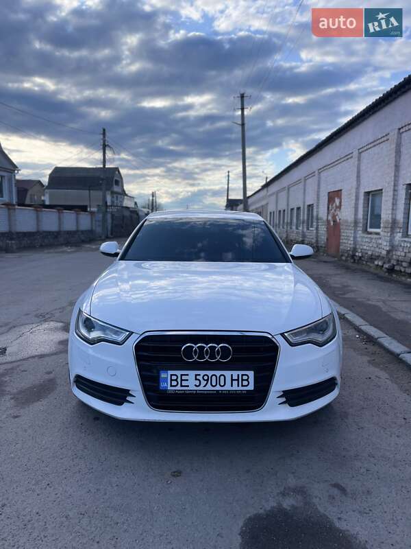Седан Audi A6 2011 в Первомайске
