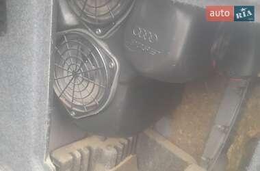 Седан Audi A6 1999 в 