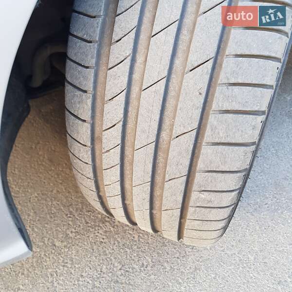Седан Audi A6 2016 в Днепре
