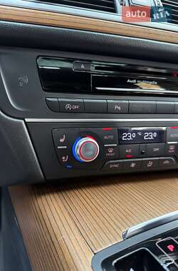 Седан Audi A6 2016 в 
