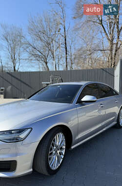 Седан Audi A6 2016 в 