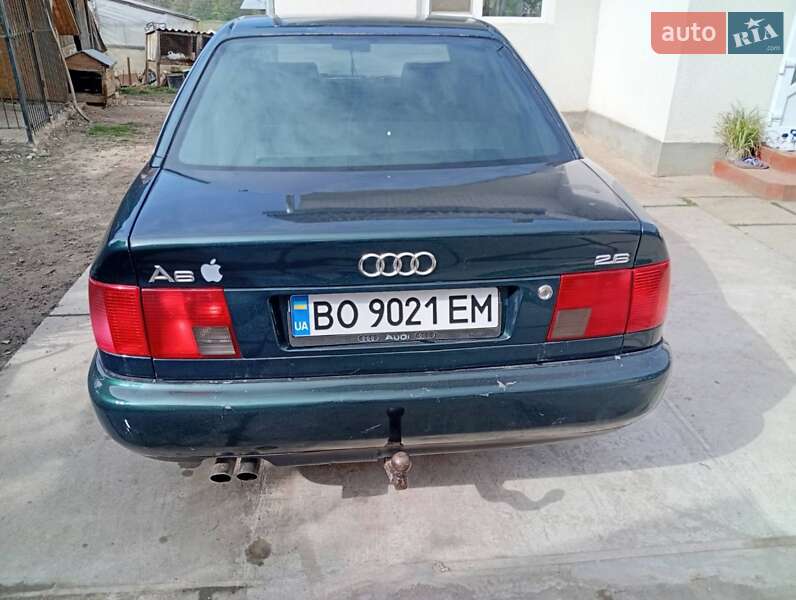 Седан Audi A6 1996 в Борщеве