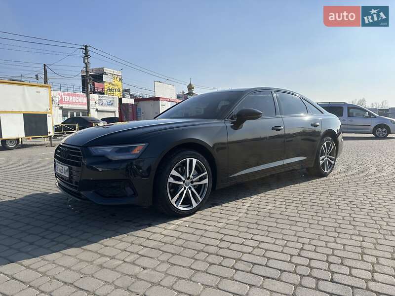 Седан Audi A6 2019 в 
