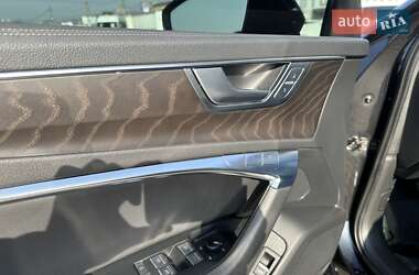 Седан Audi A6 2019 в 