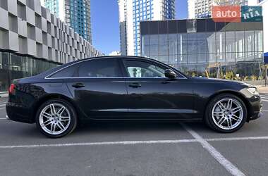 Седан Audi A6 2012 в 