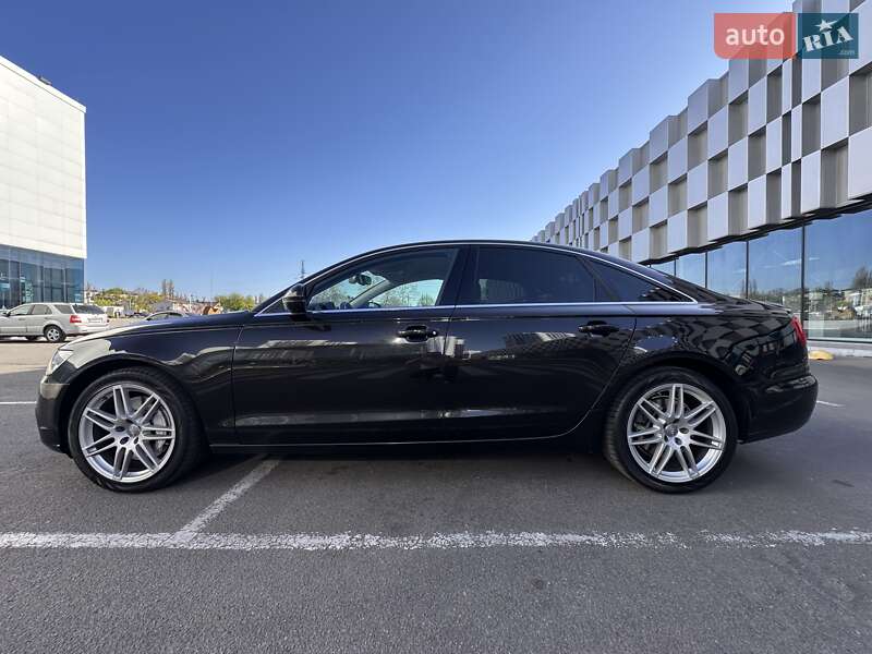 Седан Audi A6 2012 в Одессе