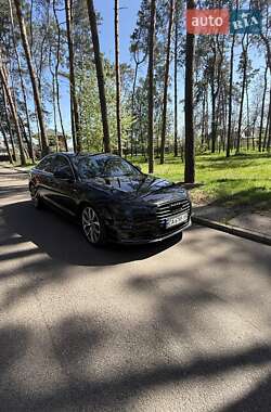 Седан Audi A6 2013 в 