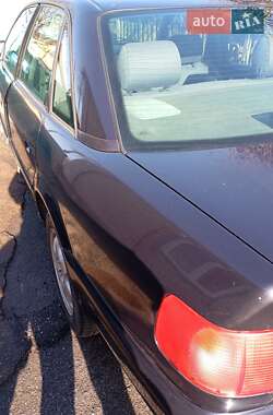 Седан Audi A6 1996 в 
