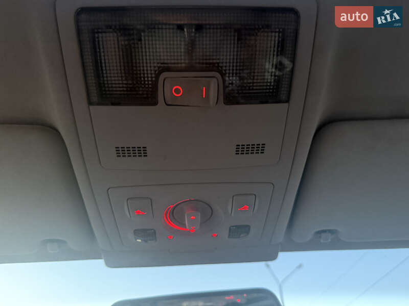 Универсал Audi A6 2003 в Харькове