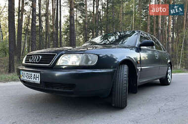 Седан Audi A6 1996 в 