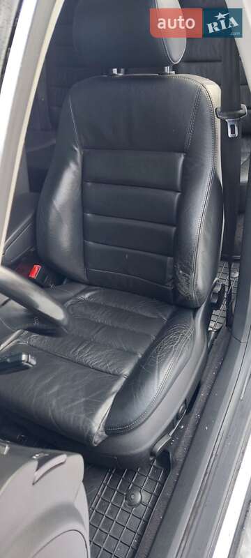 Универсал Audi A6 2003 в Луцке