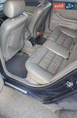 Універсал Audi A6 2002 в 