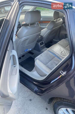 Седан Audi A6 2004 в 